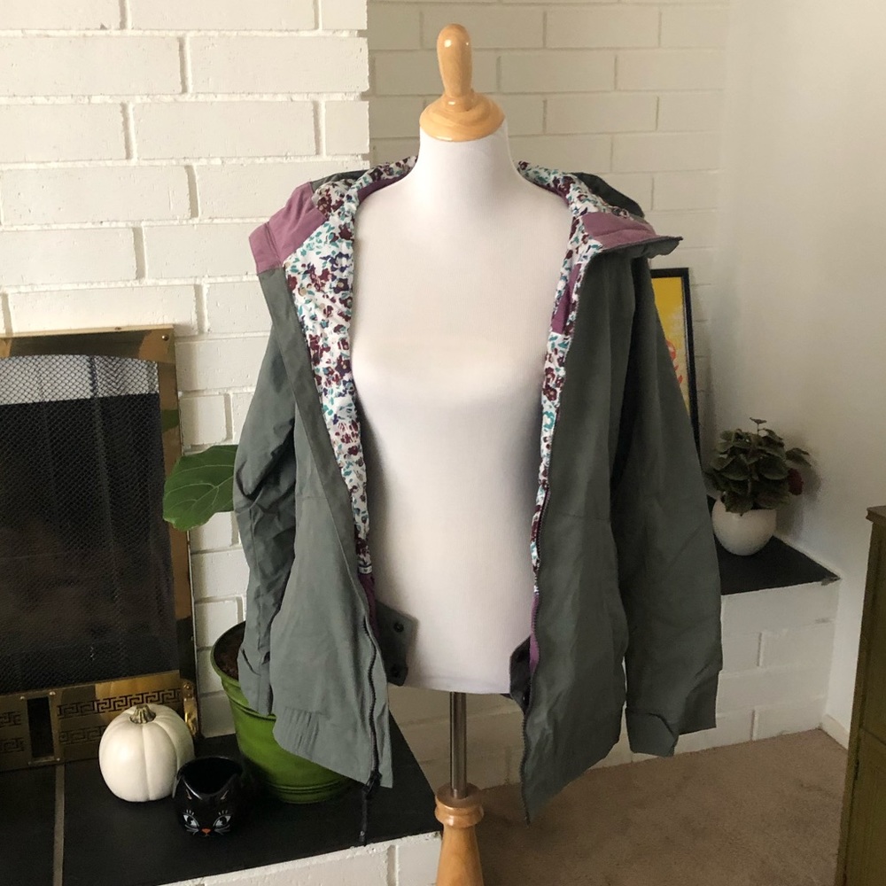 Burton snow jacket